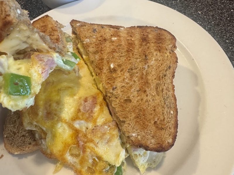 Tory's Cafe food